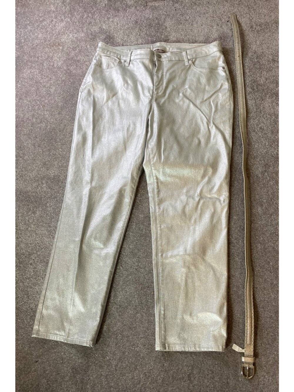 Chicos Metallic Silver Ankle Pants Matching Belt Chico's Size 2.5 or 14/Large